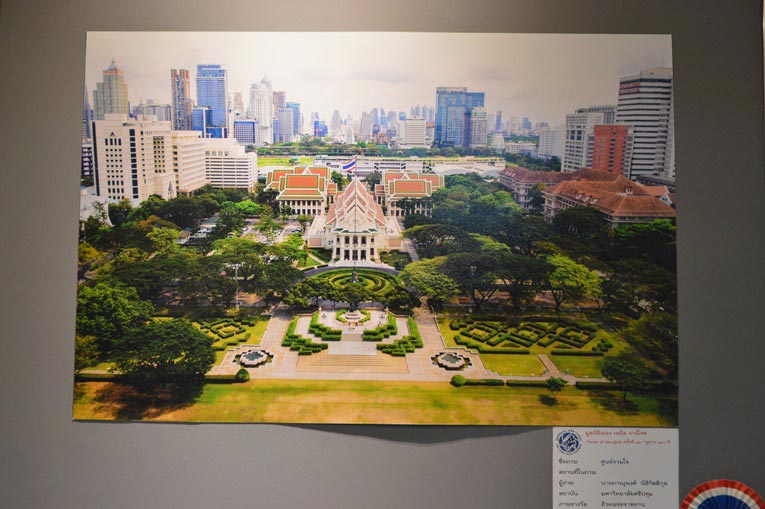 show case เด็กนิเทศ ศรีปทุม เจ๋ง ชนะการประกวดถ่ายภาพ Face Bangkok "100 ปี จุฬา"01