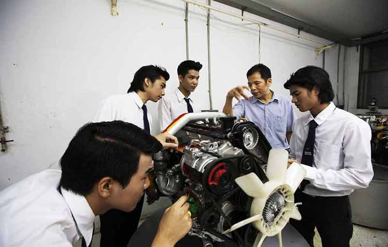 วิศวะ ปี60 เรียนศรีปทุม 2 ปี + 2 ปีที่ออสเตรเรีย รับปริญญาจาก Griffith University + กว. จากสภาวิศวกร ทำงานเป็นวิศวกรที่ออสเตรเลีย03