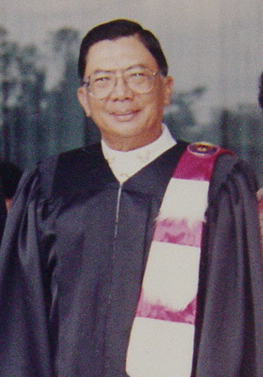 พลเอกชวลิต ยงใจยุทธ
