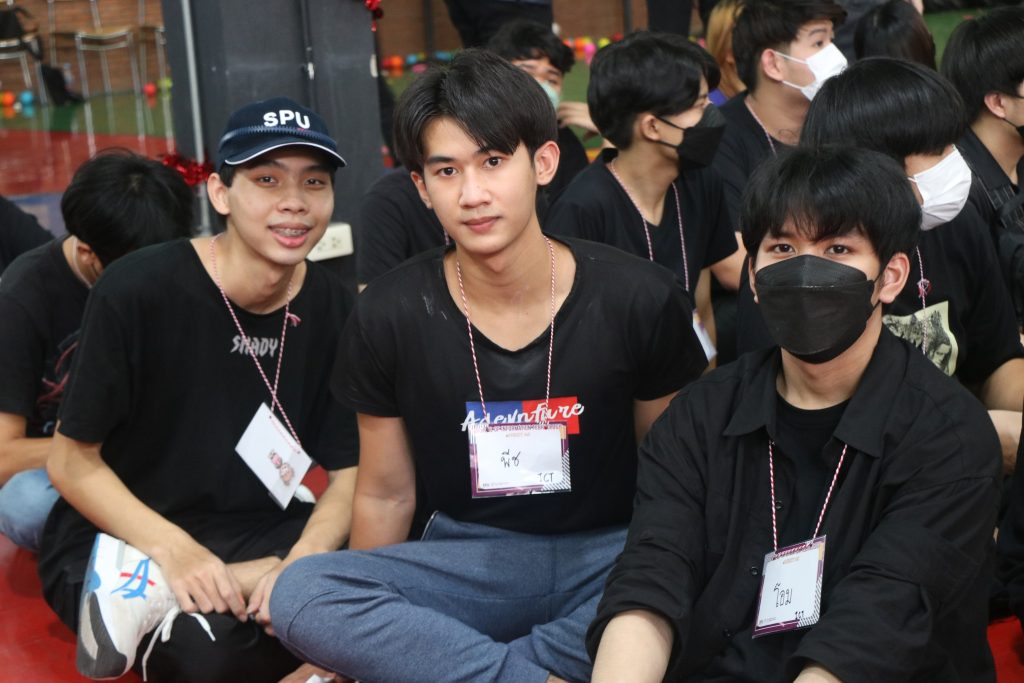 Review ทุกเรื่องของการเรียนสาขาเทคโนโลยีสารสนเทศและการสื่อสาร By พี่พีช ฐนกร โป๊วประยูร