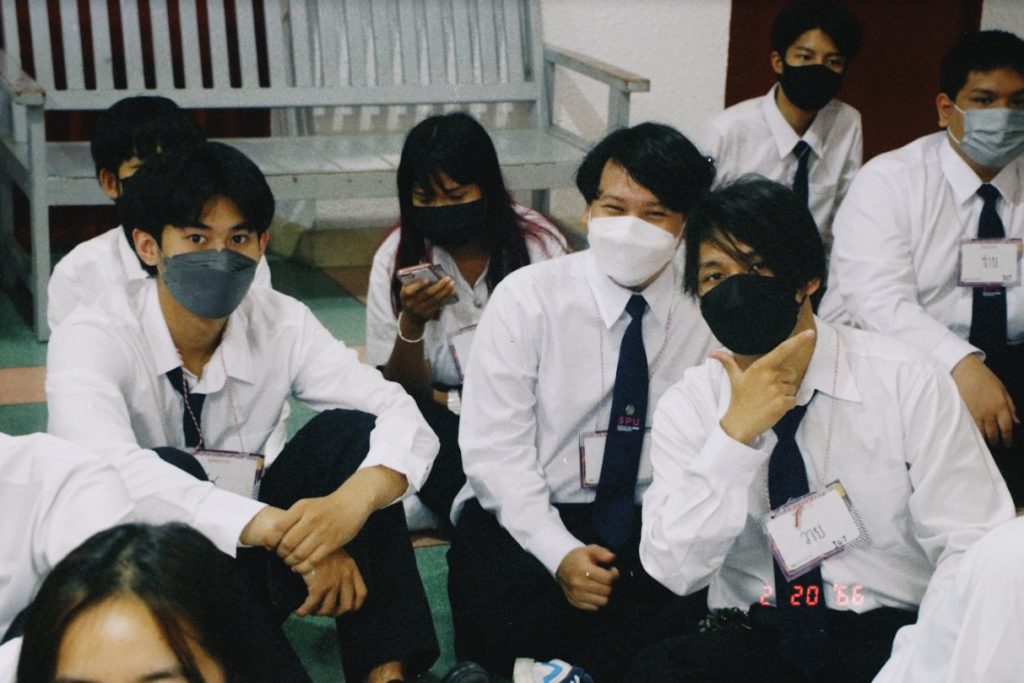 Review ทุกเรื่องของการเรียนสาขาเทคโนโลยีสารสนเทศและการสื่อสาร By พี่พีช ฐนกร โป๊วประยูร