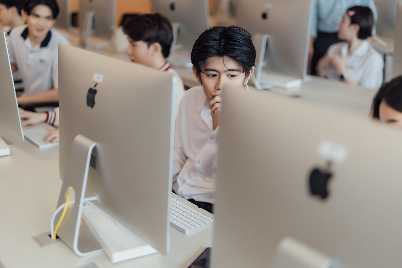 อยากเป็น Full Stack Developer ตัวจริง! เลือกเรียน สาขาวิทยาการคอมพิวเตอร์และนวัตกรรมการพัฒนาซอฟต์แวร์ คณะเทคโนโลยีสารสนเทศ SPU