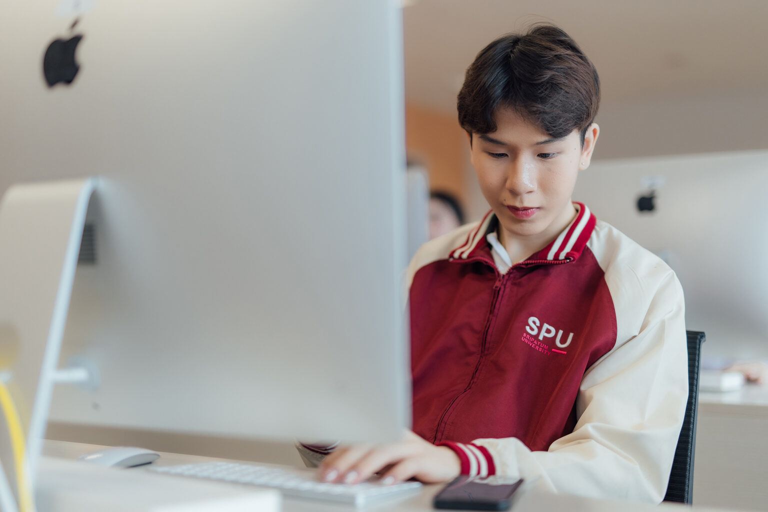 อนาคตเริ่มที่นี่! สาขาวิศวกรรมคอมพิวเตอร์ คณะเทคโนโลยีสารสนเทศ ปั้นวิศวกรดิจิทัลยุคใหม่ ครบจบในหลักสูตรเดียว