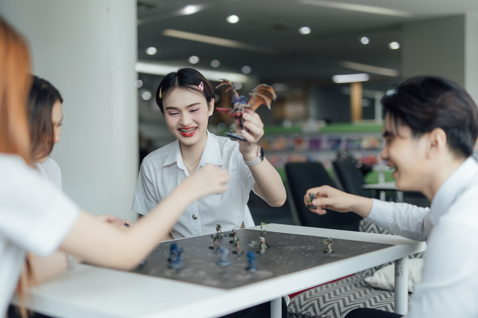 ถ้าอินกับความคิดสร้างสรรค์ ลองเช็กนิสัยนี้ก่อนเลือกเรียน 20 นิสัยที่ใช่! สำหรับสาย Creative ตัวจริง สาขาดิจิทัลอาร์ตส์ คณะดิจิทัลมีเดีย SPU