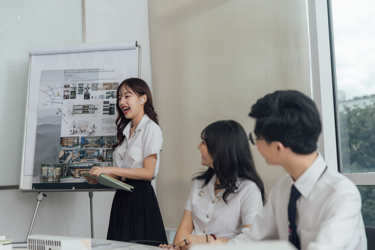 ถ้าชอบตกแต่ง ชอบดีไซน์ ลองเช็กนิสัยนี้ก่อนเลือกเรียน! สาขาการออกแบบภายใน คณะการออกแบบและสถาปัตยกรรมศาสตร์ SPU