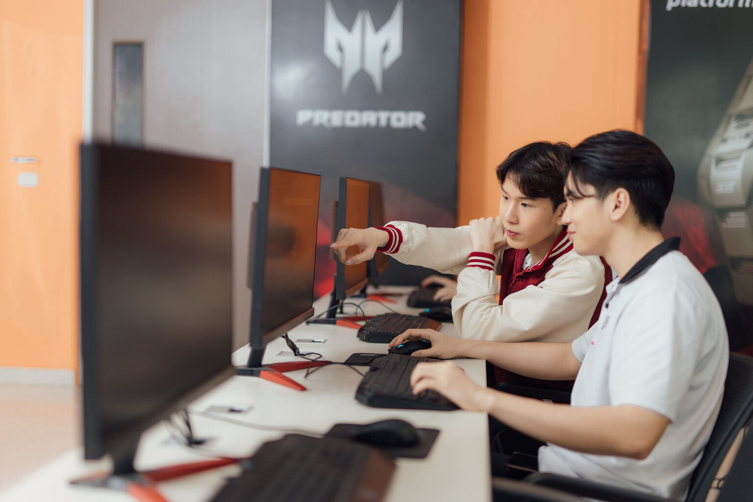 สาย IT อยากเป็น Full Stack Developer ตัวจริง? อย่าเลื่อนผ่านบทความนี้! วิทยาการคอมพิวเตอร์และนวัตกรรมการพัฒนาซอฟต์แวร์ คณะเทคโนโลยีสารสนเทศ