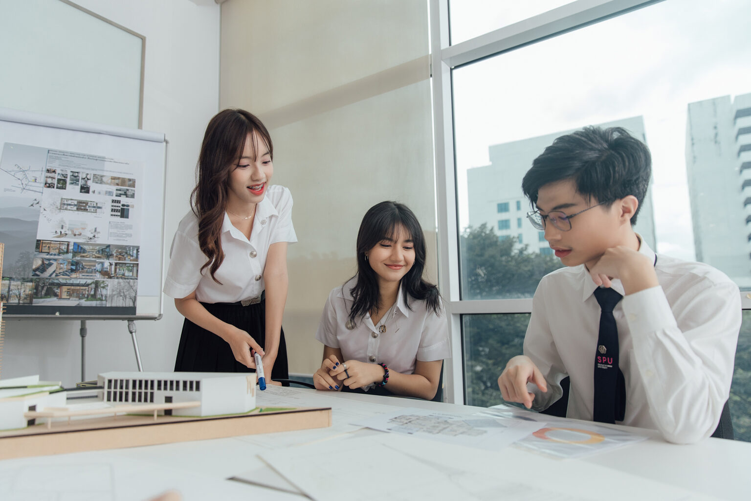 ชวน Dek เต็ก ทำความรู้จัก คณะการออกแบบและสถาปัตยกรรมศาสตร์ SPU