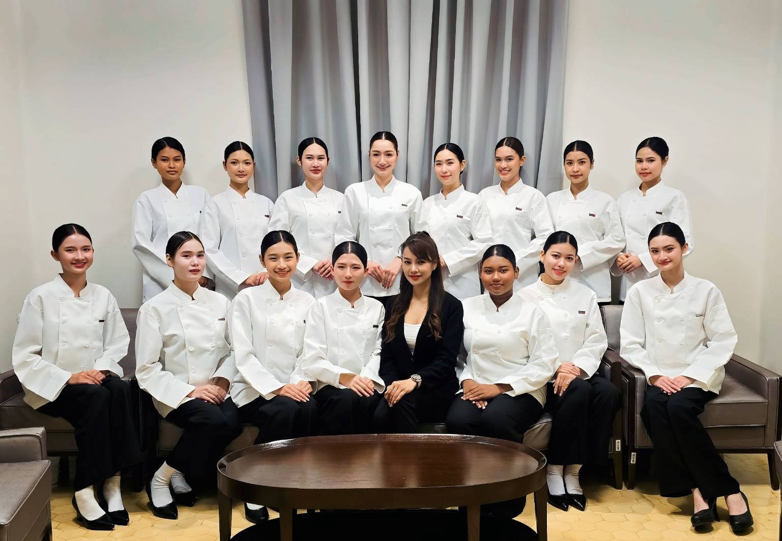 สายงานในฝัน เริ่มต้นสาขาการจัดการธุรกิจโรงแรมกับ วิทยาลัยการบิน การท่องเที่ยวและการบริการ SPU