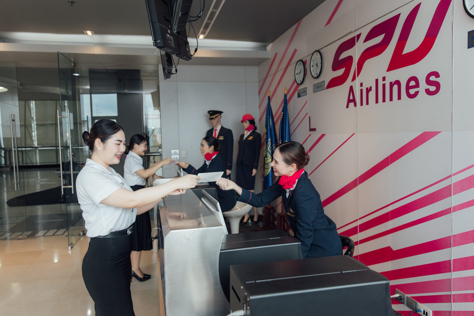เปิดโลกธุรกิจการบินกับประสบการณ์จริง วิทยาลัยการบิน การท่องเที่ยวและการบริการ SPU