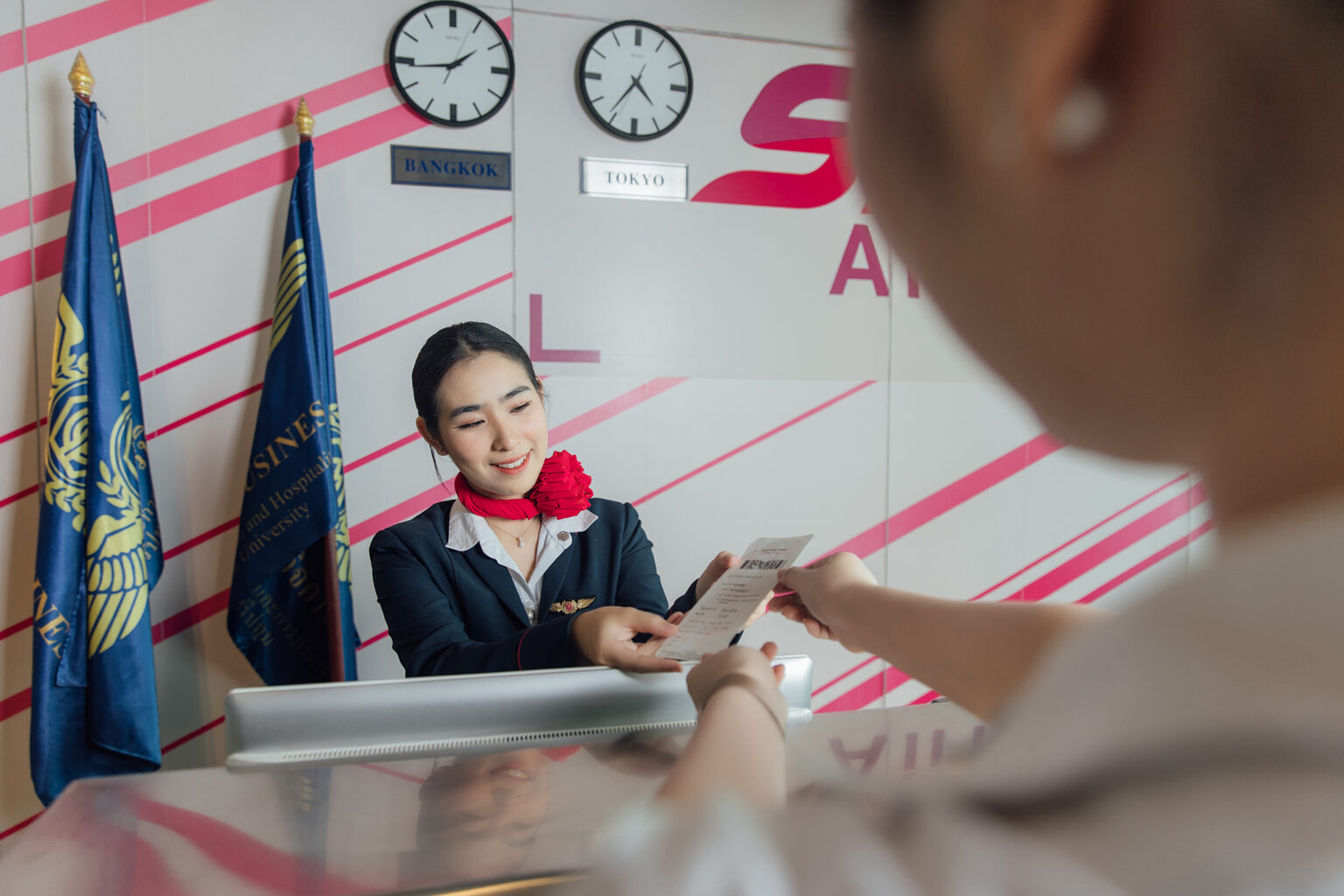 เปิดทริคเจ๋งๆ สู่อาชีพสายบริการอยากทำงานบนเครื่องบินต้องเลือก SPU เท่านั้น