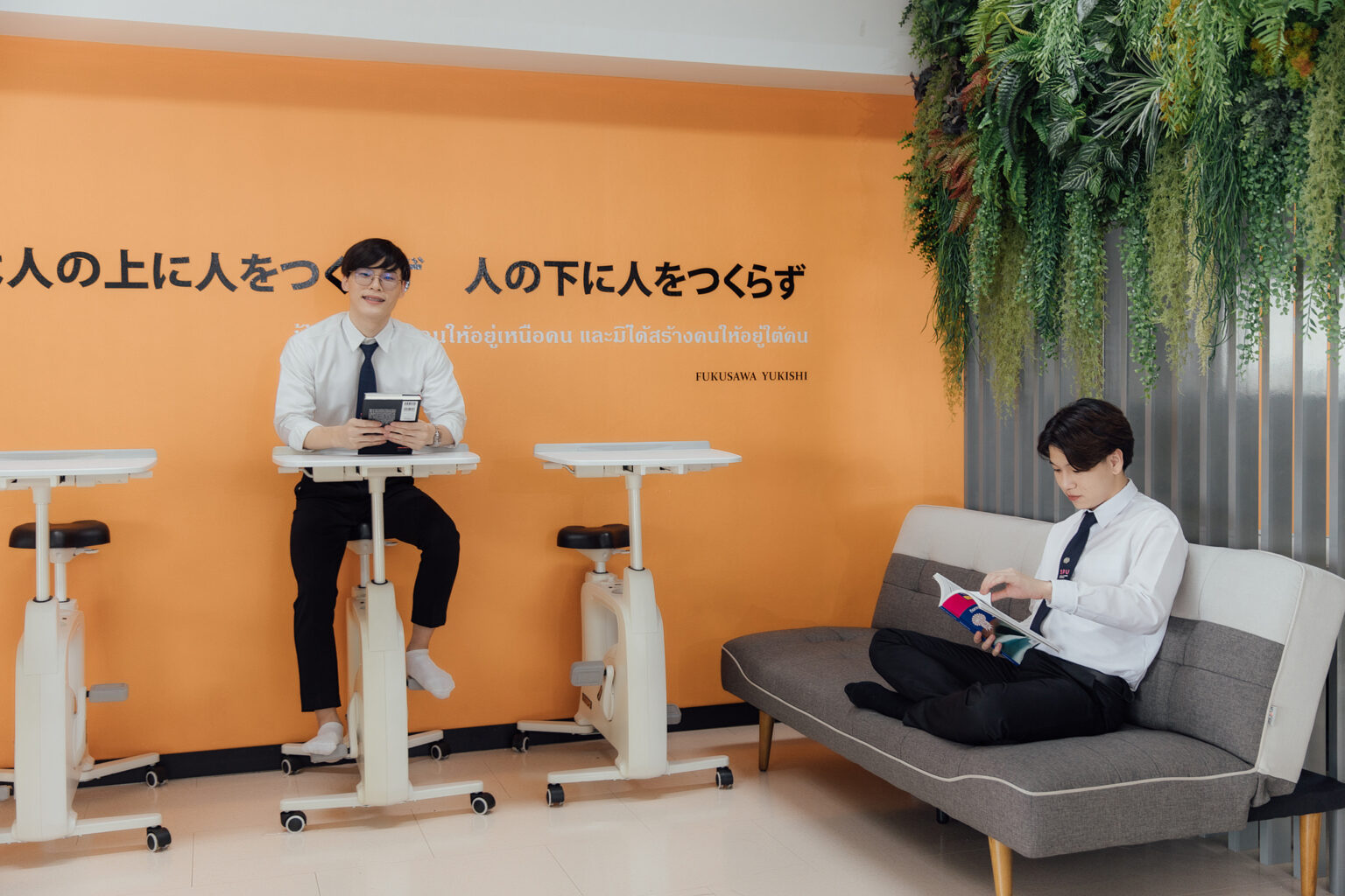 ยุคนี้ภาษาจีนต้องมา! SPU ชวนเปิดโลกอาชีพสุดปังกับหลักสูตรที่เน้นใช้ทำงานได้จริง สาขาภาษาจีนสื่อสารธุรกิจ คณะศิลปศาสตร์ มหาวิทยาลัยศรีปทุม