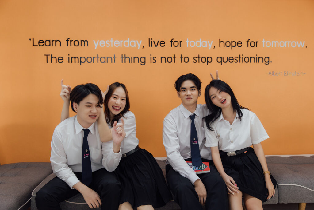 หยุดกังวลเรื่องอนาคต! SPU เปิดโลกอาชีพสำหรับเด็กศิลป์-ภาษาที่ใครก็คาดไม่ถึง มหาวิทยาลัยศรีปทุม