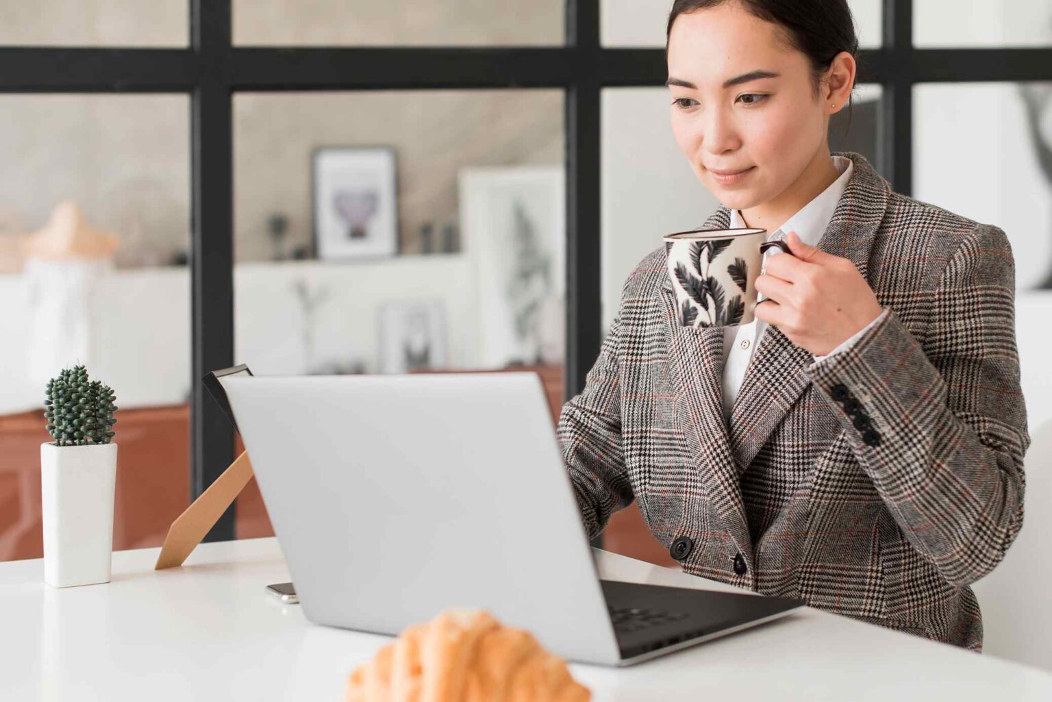 ปริญญาโท-เอก กับโอกาสในธุรกิจยุคใหม่: ภาพรวมเส้นทางอาชีพสำหรับเจ้าของธุรกิจ