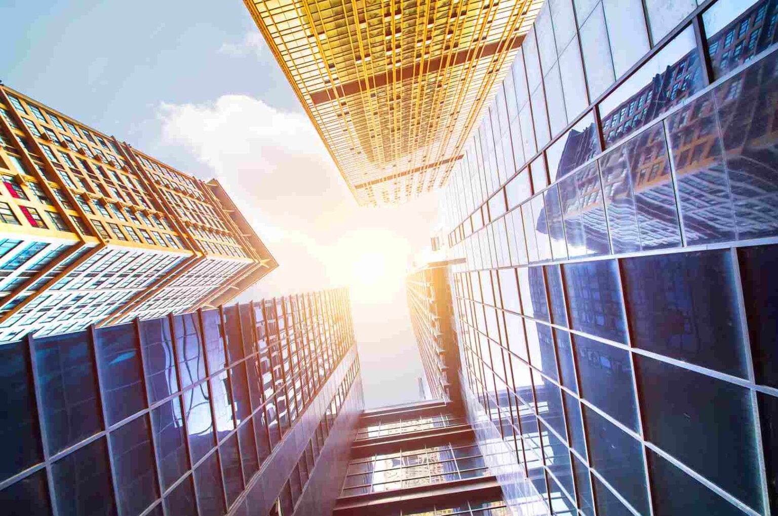 เจาะลึกเส้นทางสายเงินเดือนวิศวกรโยธา: แตกต่างอย่างไรระหว่างจบปริญญาโทกับปริญญาเอก?