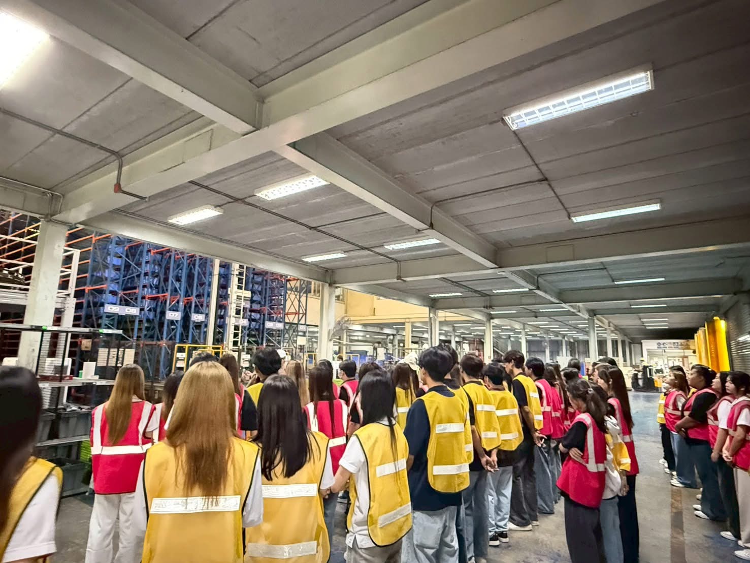 สร้างนักโลจิสติกส์มืออาชีพ ผลิตภัณฑ์การเรียนรู้และเส้นทางอาชีพ จากสาขาการจัดการโลจิสติกส์และโซ่อุปทาน มหาวิทยาลัยศรีปทุม