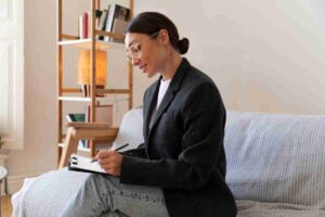 ทำไมคนสาย Digital Marketing ควรเรียนต่อ ปริญญาโท MBA การตลาดดิจิทัล? เจาะลึกหลักสูตรเด่นจาก SPU