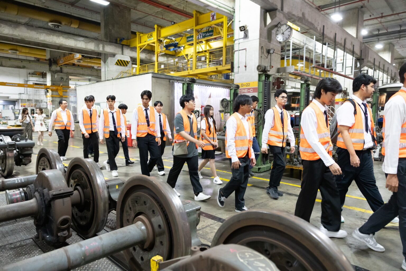 เจาะลึก 5 ทักษะสำคัญจาก คณะวิศวกรรมศาสตร์ มหาวิทยาลัยศรีปทุม ที่บัณฑิตวิศวกรรมอุตสาหการและการจัดการต้องมี