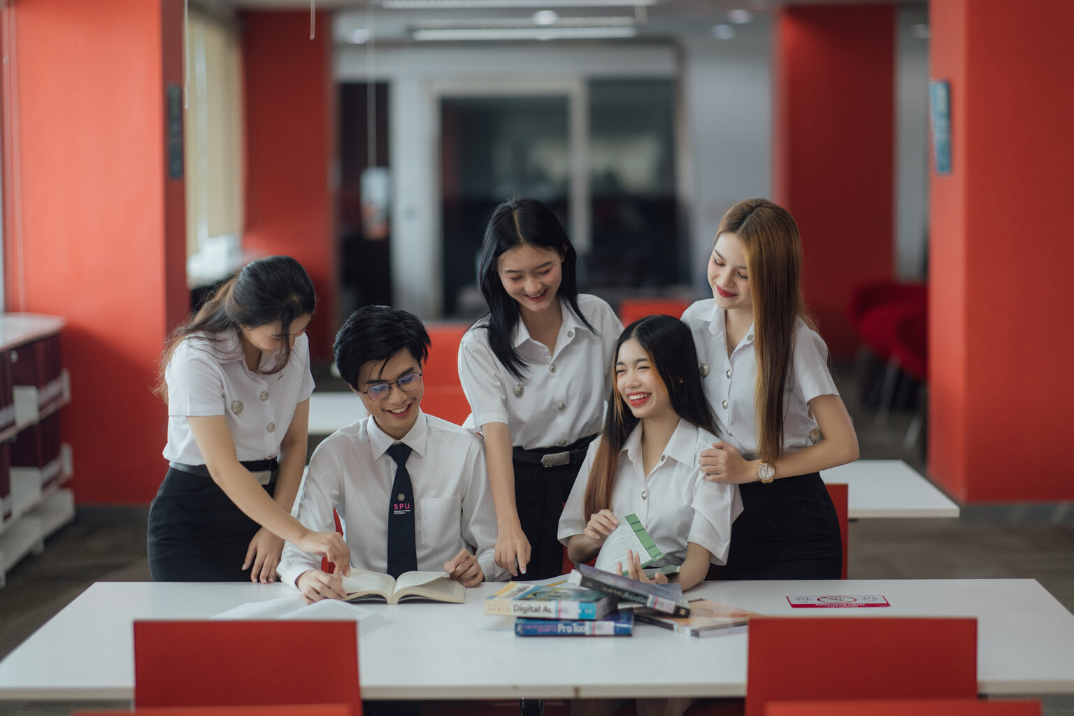 เรียนที่ SPU ดียังไง? รีวิวชีวิตเด็กมหาลัยในรั้ว มหาวิทยาลัยศรีปทุม ที่ ม.ปลาย ต้องอ่าน