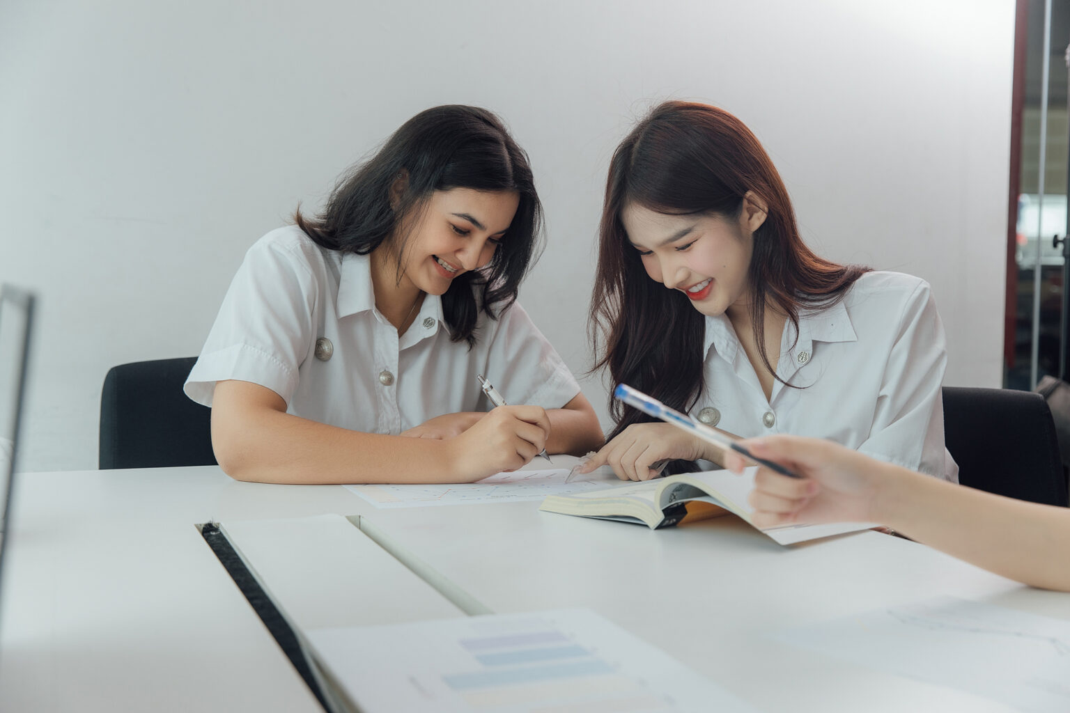 ทางเลือกคนยังไม่รู้ใจ! รวมคณะเรียนกว้างๆ ที่ ม.ศรีปทุม จบไปต่อยอดได้หลายอาชีพ