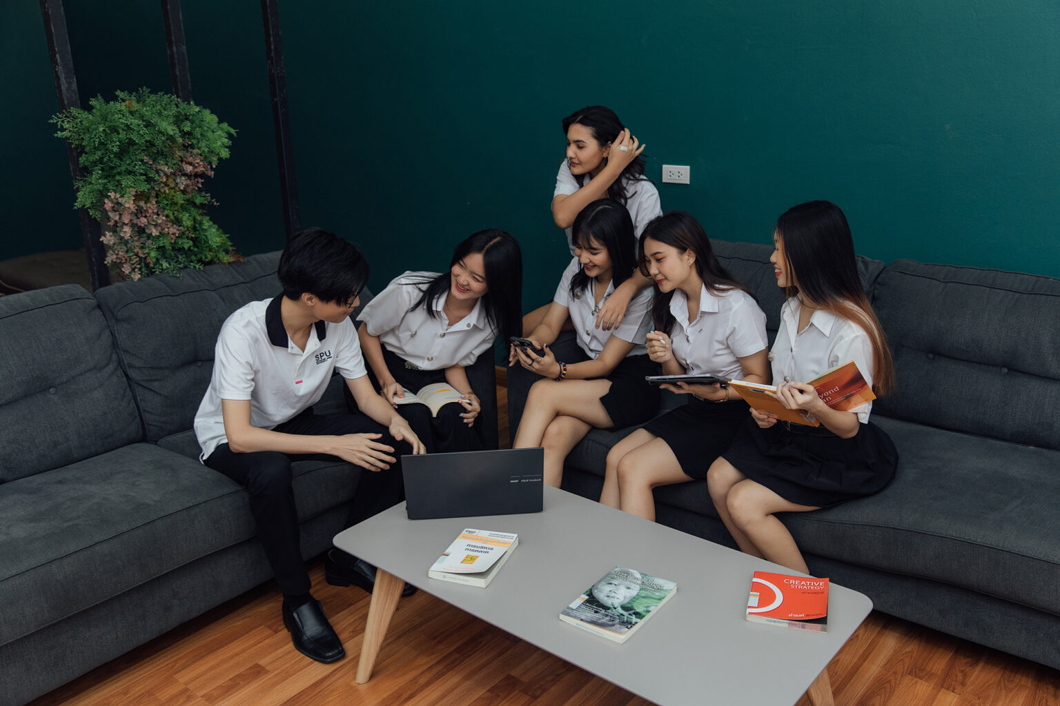 ไม่ใช่แค่ปริญญา! SPU สร้างบัณฑิตที่ ‘Update’ และยืดหยุ่น พร้อมรับทุกการเปลี่ยนแปลง