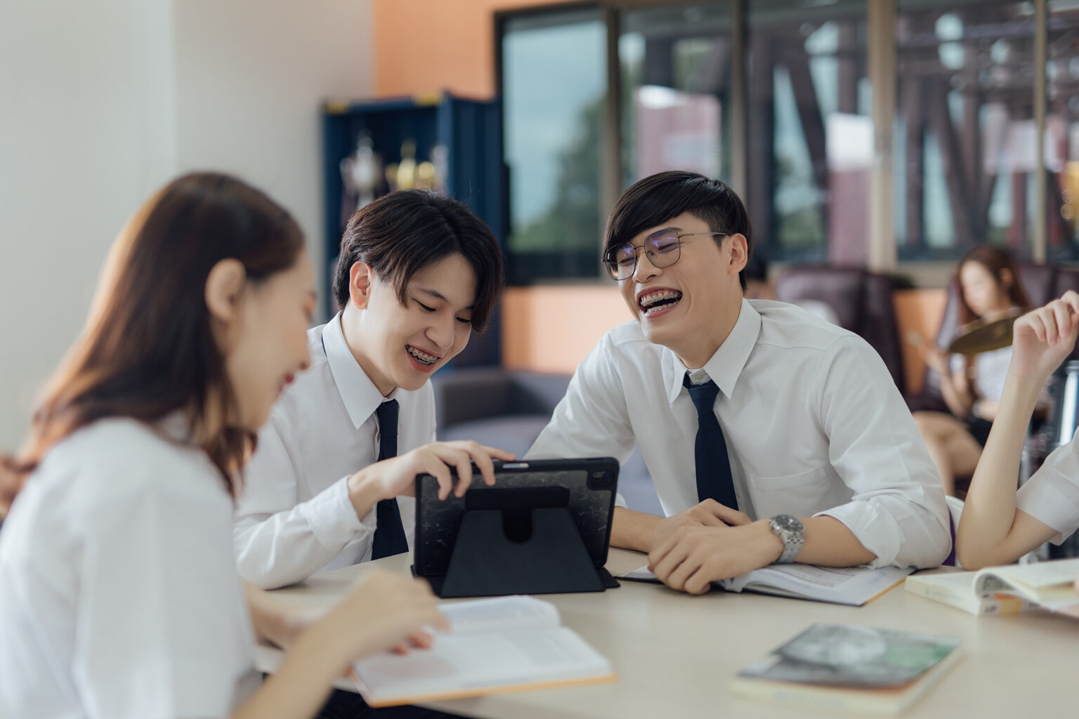 รวมผลงานเด็ดที่มัดใจ HR จนได้งานก่อนเรียนจบ