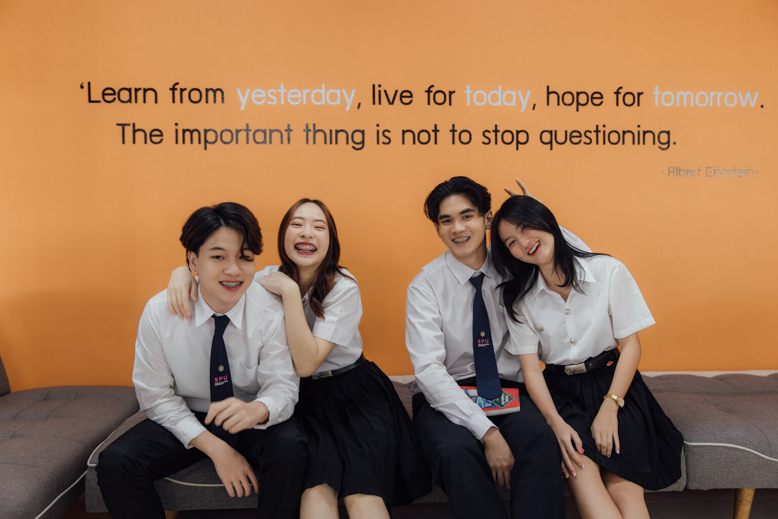 เปลี่ยน Passion เป็นอาชีพ: ส่องเส้นทางสู่ ‘เจ้าของธุรกิจ’ ด้วยทักษะจาก คณะการออกแบบและสถาปัตยกรรมศาสตร์ มหาวิทยาลัยศรีปทุม