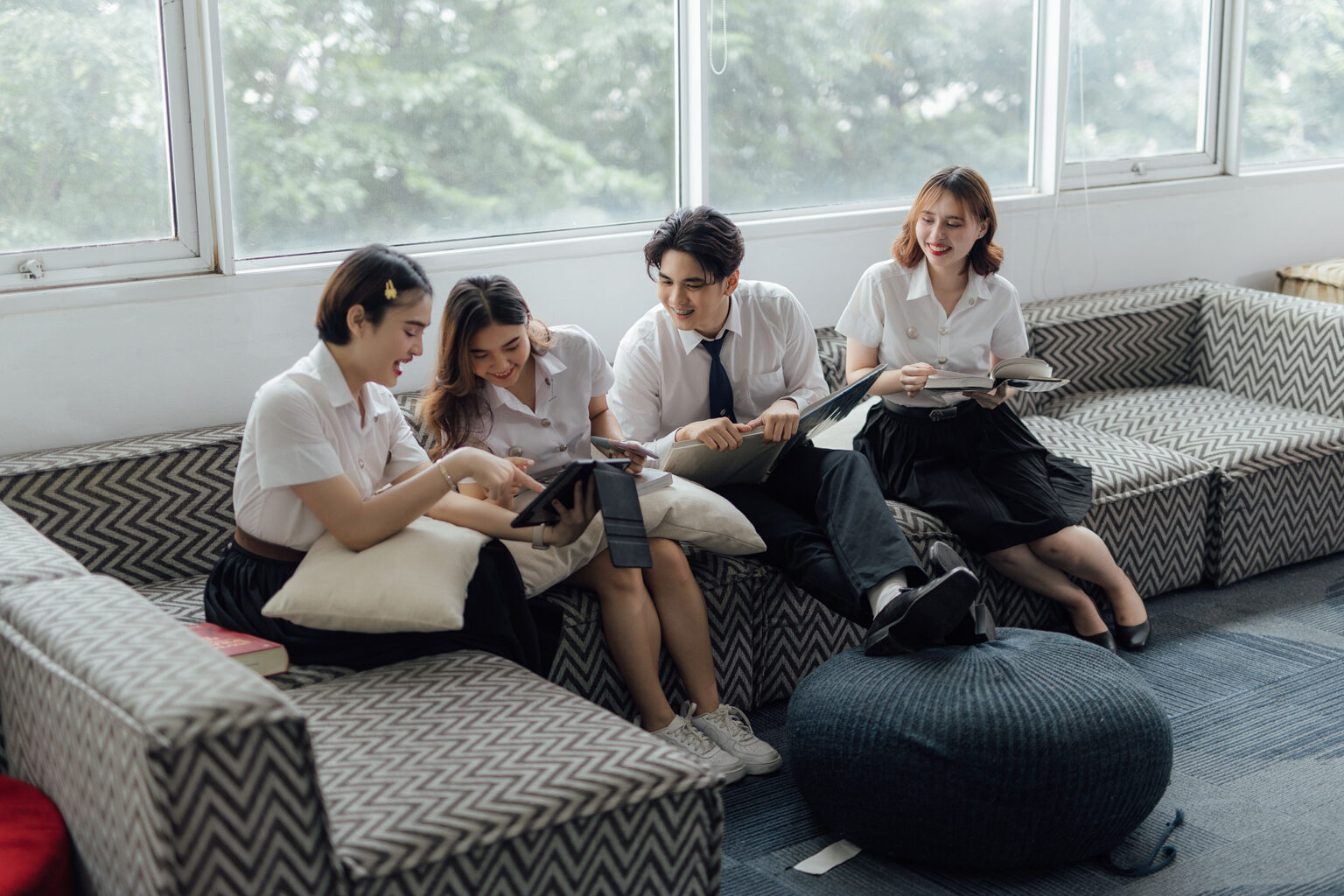 ไม่ใช่แค่เรียน! เปิดเคล็ดลับสร้างเครือข่ายสุดปังในรั้ว SPU ที่จะเปลี่ยนชีวิตคุณไปตลอดกาล