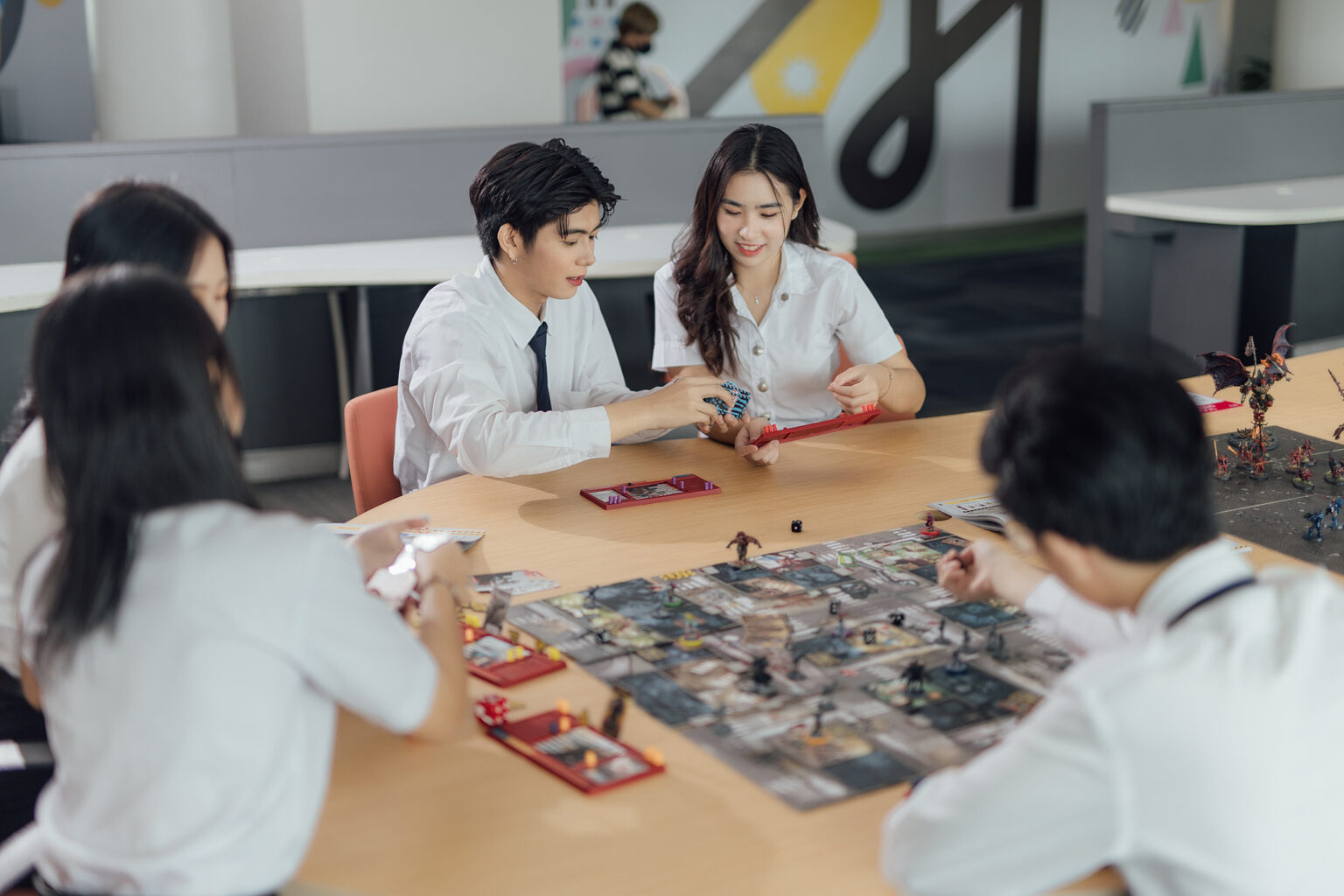 คณะในฝัน vs คณะทำเงิน เลือกทางไหนดี? มหาวิทยาลัยศรีปทุมมีคำตอบ