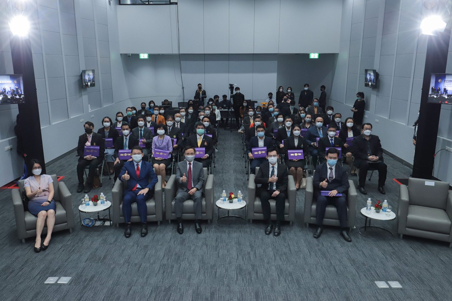 IMG_3857-Re-1536x1024