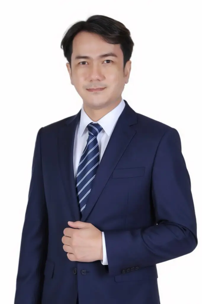 อาจารย์สรวิชญ์ แหนไส