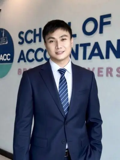 อาจารย์ขวัยชัย ชมศิริ