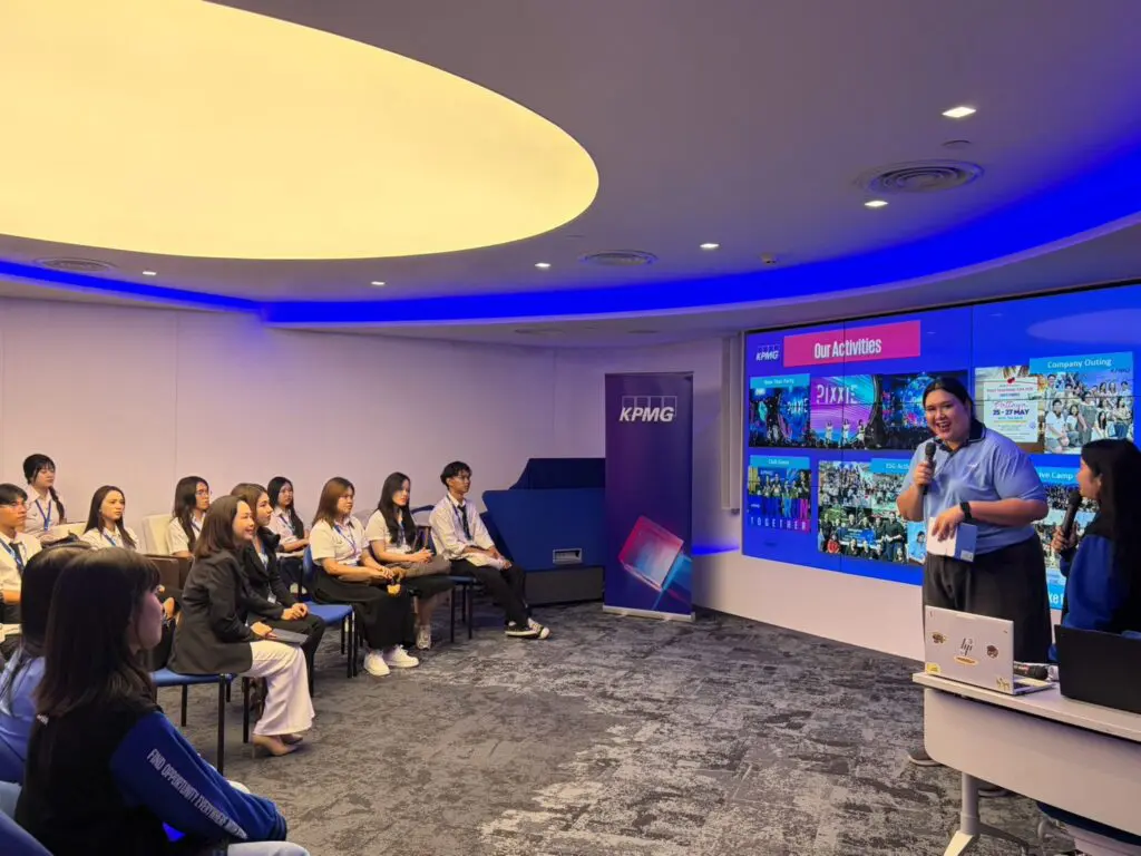 เปิดประสบการณ์วิชาชีพระดับสากล นักศึกษาบัญชี SPU เยี่ยมชม KPMG Thailand หนึ่งใน Big 4 ระดับโลก LINE ALBUM ดูงาน KPMG 260901 1