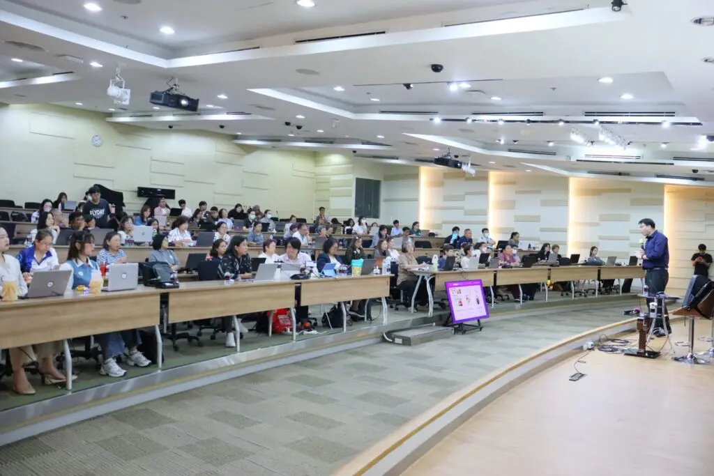 บัญชี SPU: จัดอบรม “AI FOR WORKFORCE : การพัฒนาสมรรถนะด้าน AI เพื่อเพิ่มประสิทธิภาพในการทำงาน” S 22364175 0