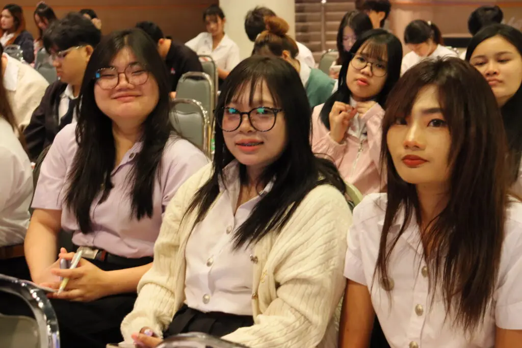 บัญชี SPU: The Professional AI for Accountancy“AI-OCR for Smart Accounting” เปลี่ยนเอกสารบัญชีให้เป็นข้อมูลอัจฉริยะด้วย AI S 85180424 0