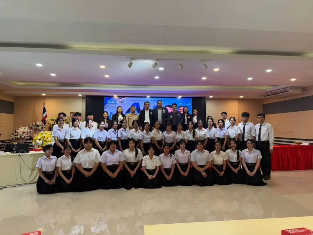 Workshop “AI Digital Accounting ” @ วิทยาลัยเทคนิคสมุทรสงคราม messageImage 1789794889925 0
