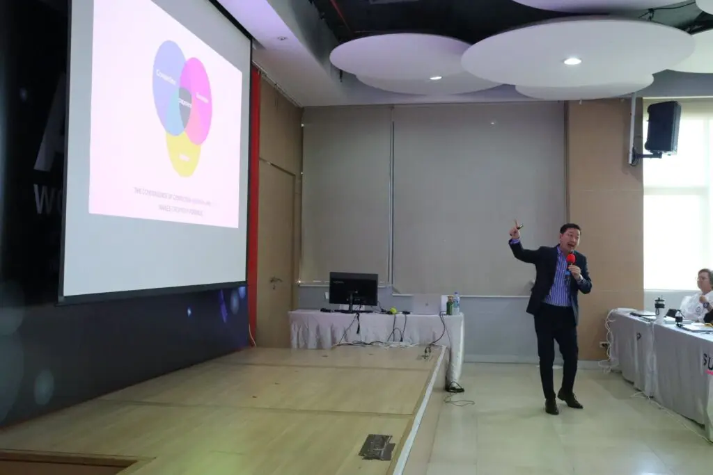 บัญชี SPU ขับเคลื่อน AI FOR WORKFORCE ยกระดับทักษะ AI สู่การทำงานยุคใหม่ messageImage 1789796383322 0