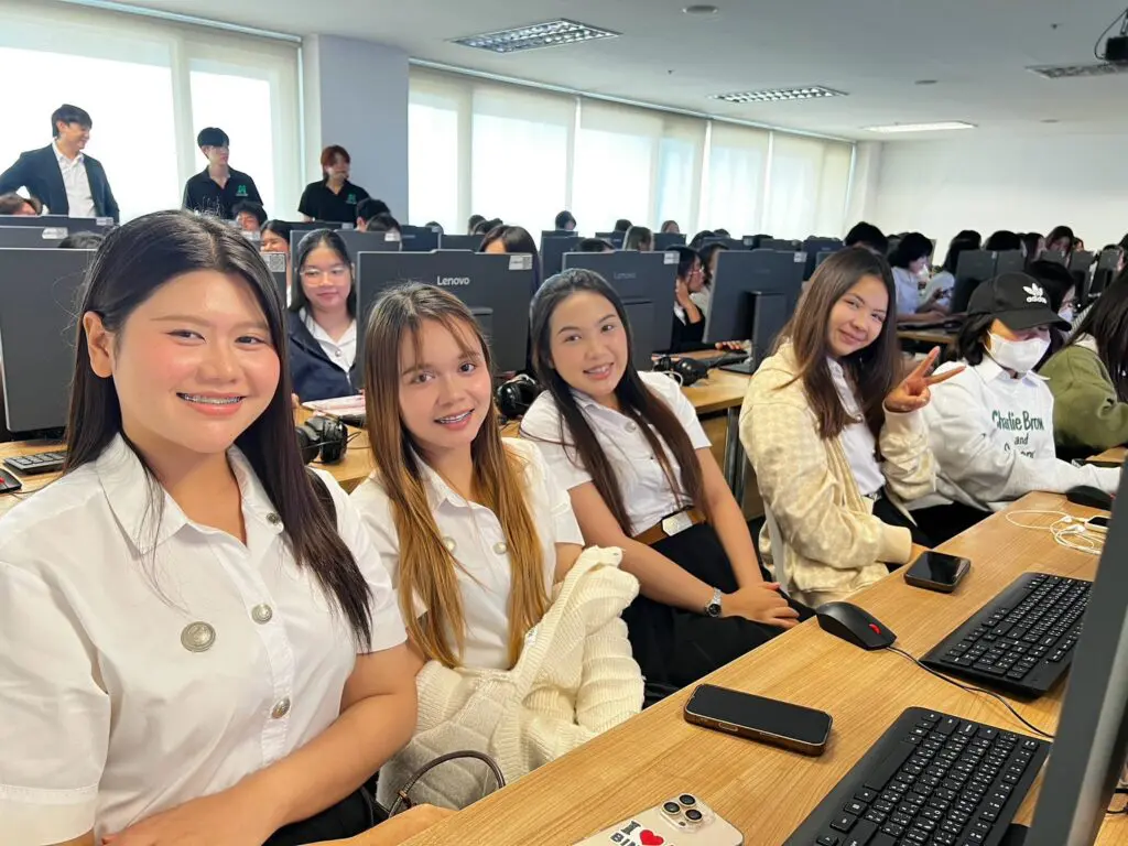SPU ACC : Up-Skill นักศึกษา สู่การทำงานยุค AI “Workflow Automation & Data Analysis” S 28377109 0