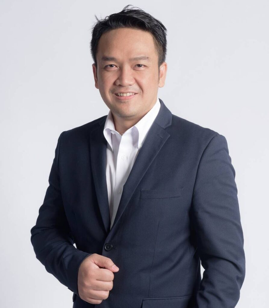 ดร. กษิภัท ธนิตธนาคุณ