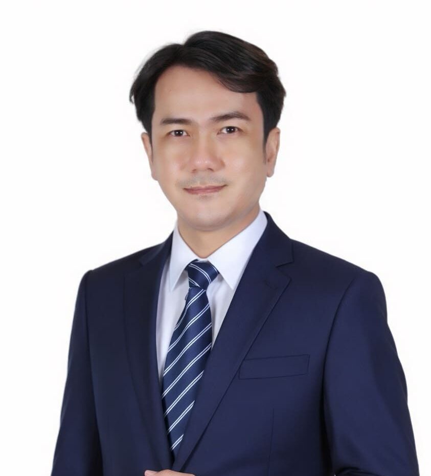 อาจารย์สรวิชญ์ แหนไส