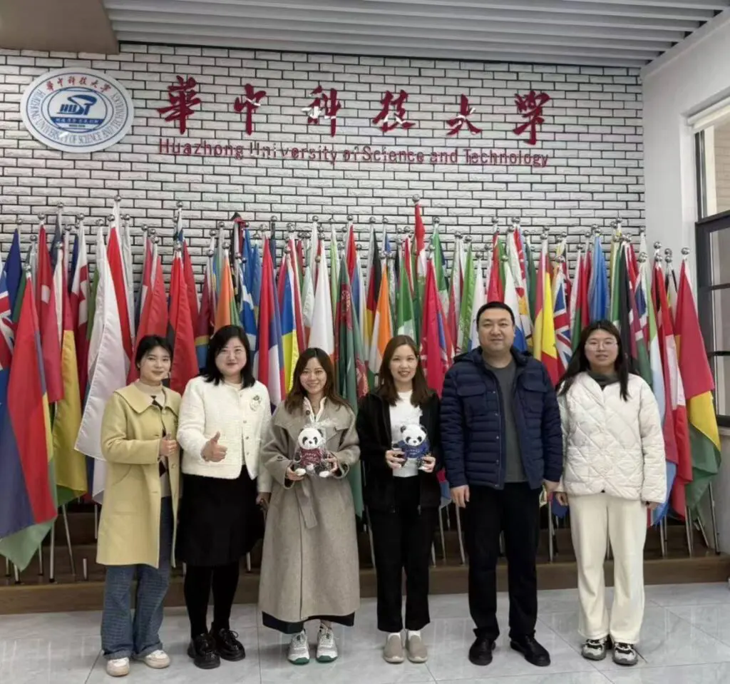 649942310 1380529663878320 1884231299651248101 n