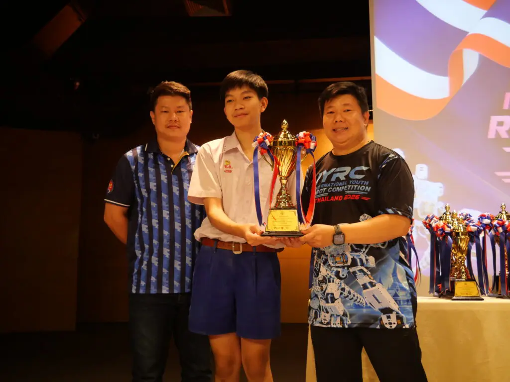 P1320555 คณะวิศวกรรมศาสตร์ ม.ศรีปทุม ร่วมจัดการแข่งขันหุ่นยนต์เยาวชนระดับประเทศ IYRC Thailand 2026 เปิดเวทีประชันนวัตกรรม คัดเลือกตัวแทนไทยสู่การแข่งขันระดับนานาชาติ
