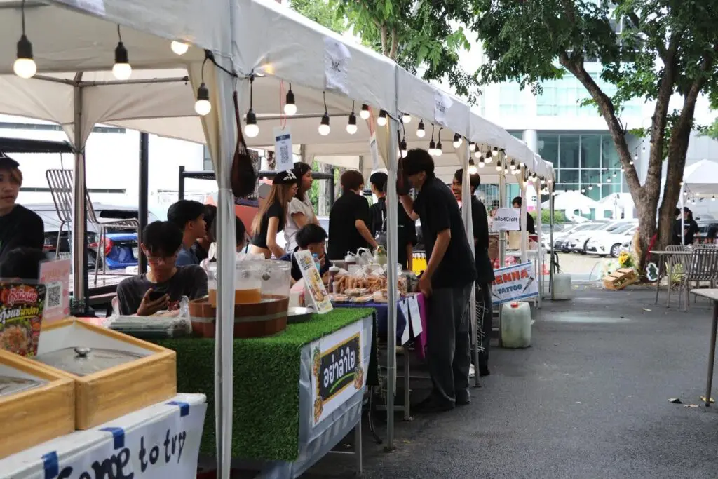 เปลี่ยนพื้นที่สีเขียวให้เต็มไปด้วยเสียงเพลงและร้านค้ามากมาย! กับ SPUCA x SPUSE “Music in the Park” 813021445 1534789691999506 4283056646971895234 n