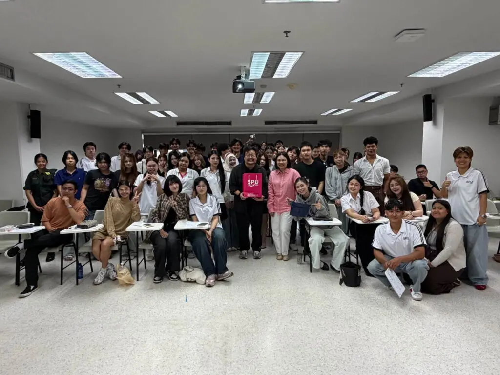 เปิดประสบการณ์การเรียนรู้จากผู้ประกอบการตัวจริง คุณปัณธรพัชร์ ริปุณชัยพงศ์ สัตวแพทย์ผู้เปลี่ยนความรักในดนตรีให้กลายเป็นธุรกิจ PLAY YARD by Studio Bar 814695473 1540063321472143 1052748271856868826 n