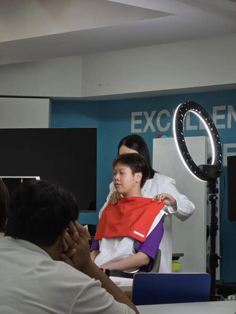 SPU SE เปิดประสบการณ์ “Personal Color” พานักศึกษาค้นหาสีที่ใช่ เสริมความมั่นใจในแบบของตัวเอง 823587999 1543083191170156 5952486074354355724 n
