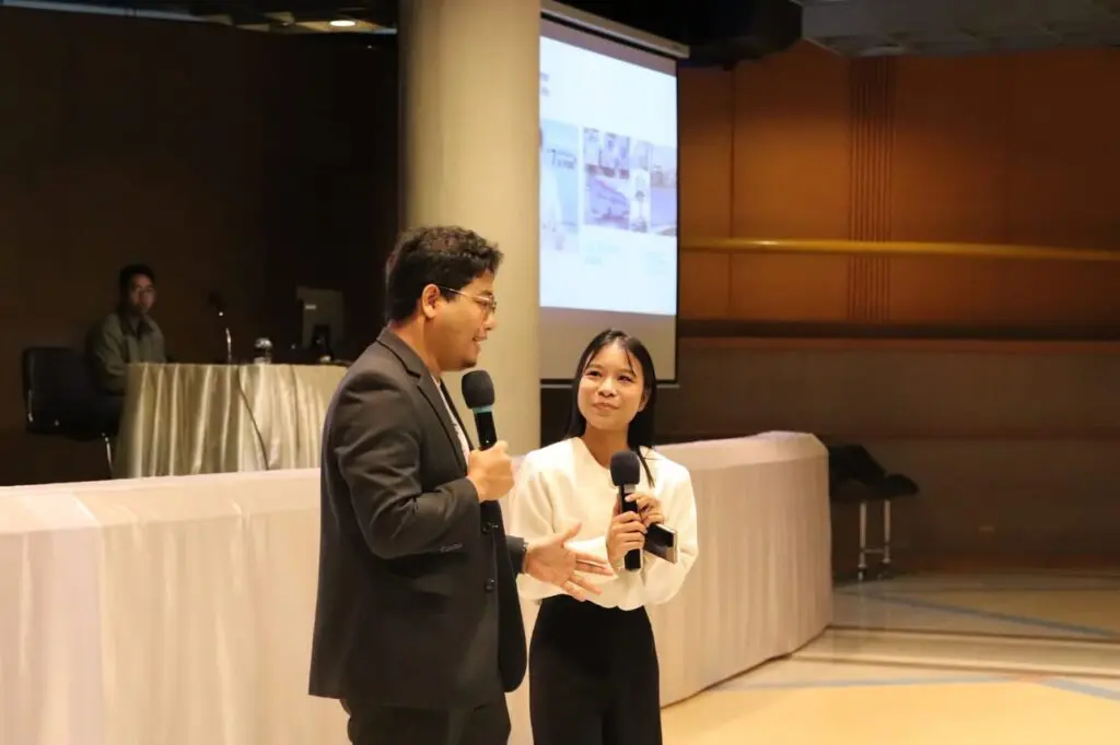 เรียนกับตัวจริงกับ CEO รุ่นใหม่ บริษัทรายได้ 3 พันล้านบาท เติบโตต่อเนื่องกับ Brand Dr.Pong S 54681620 0 1