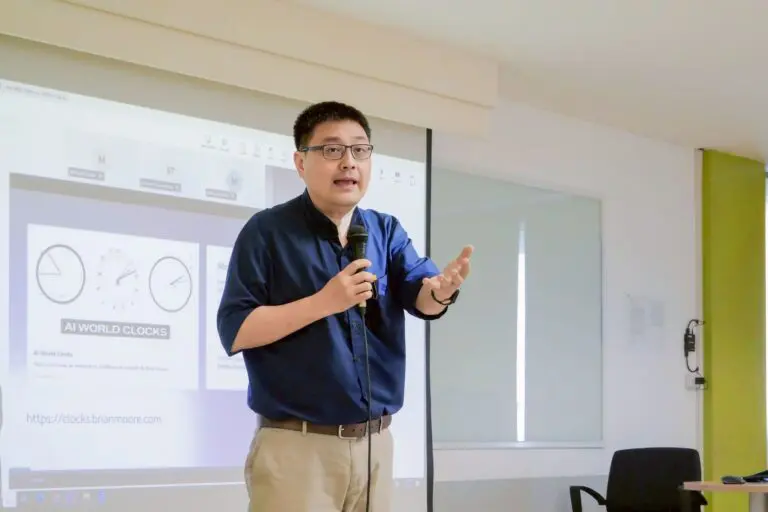 CEO Talk ครั้งที่ 109: พลิกโฉมซัพพลายเชนด้วย AI สู่อนาคตธุรกิจยุคดิจิทัล Transforming Supply Chain with AI for the Digital Business Future