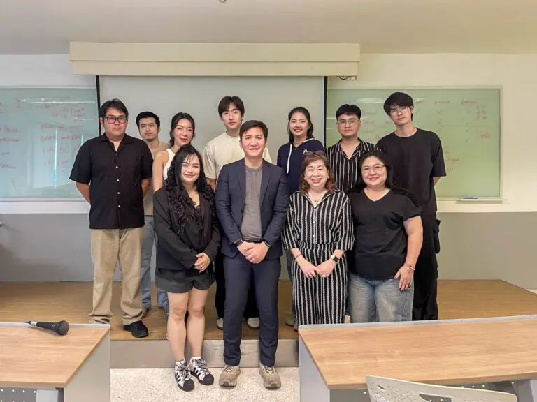 จากท้องถิ่นสู่เวทีโลก: มหาวิทยาลัยศรีปทุม เปิดเวที CEO Talk ครั้งที่ 122 เผยกลยุทธ์นำสินค้าไทยผงาดในตลาดสากล Empowering Thai Brands Globally: Sripatum University Hosts 122nd CEO Talk on Export Strategies and Brand Building