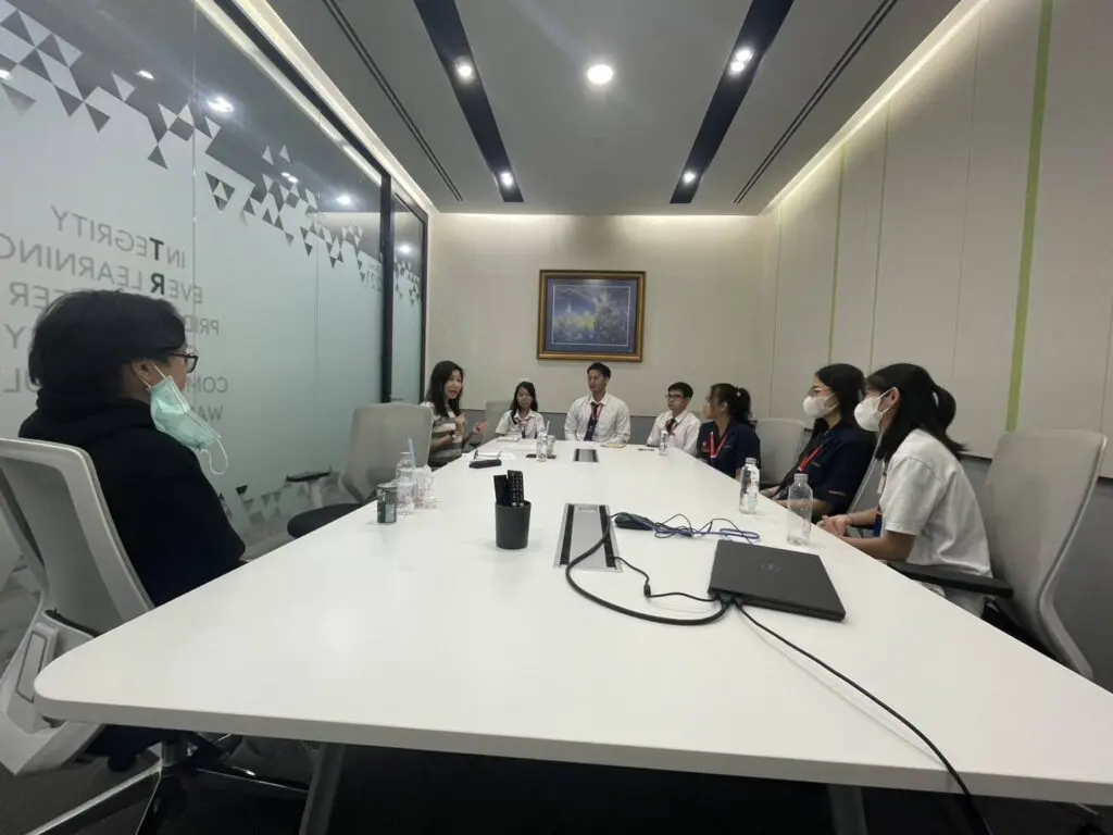 สหกิจศึกษา IT SPU เชื่อมทฤษฎีสู่การปฏิบัติจริง พัฒนา Mobile App, AI Chatbot และระบบ Automation ในองค์กรการเงิน