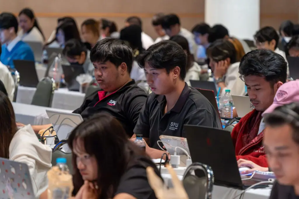 DSC04984 คณะไอที SPU จัด Gen AI Challenge 2026 ปลดล็อกสกิล AI ให้นักศึกษา 200 คน
