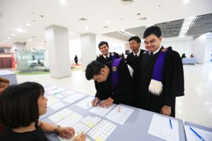 20170205110545wsMmFbr พิธีประสาทปริญญา คณะเทคโนโลยีสารสนเทศ ประจำปีการศึกษา 2558